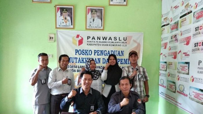 Panwaslu OKU Bentuk Posko Pengaduan