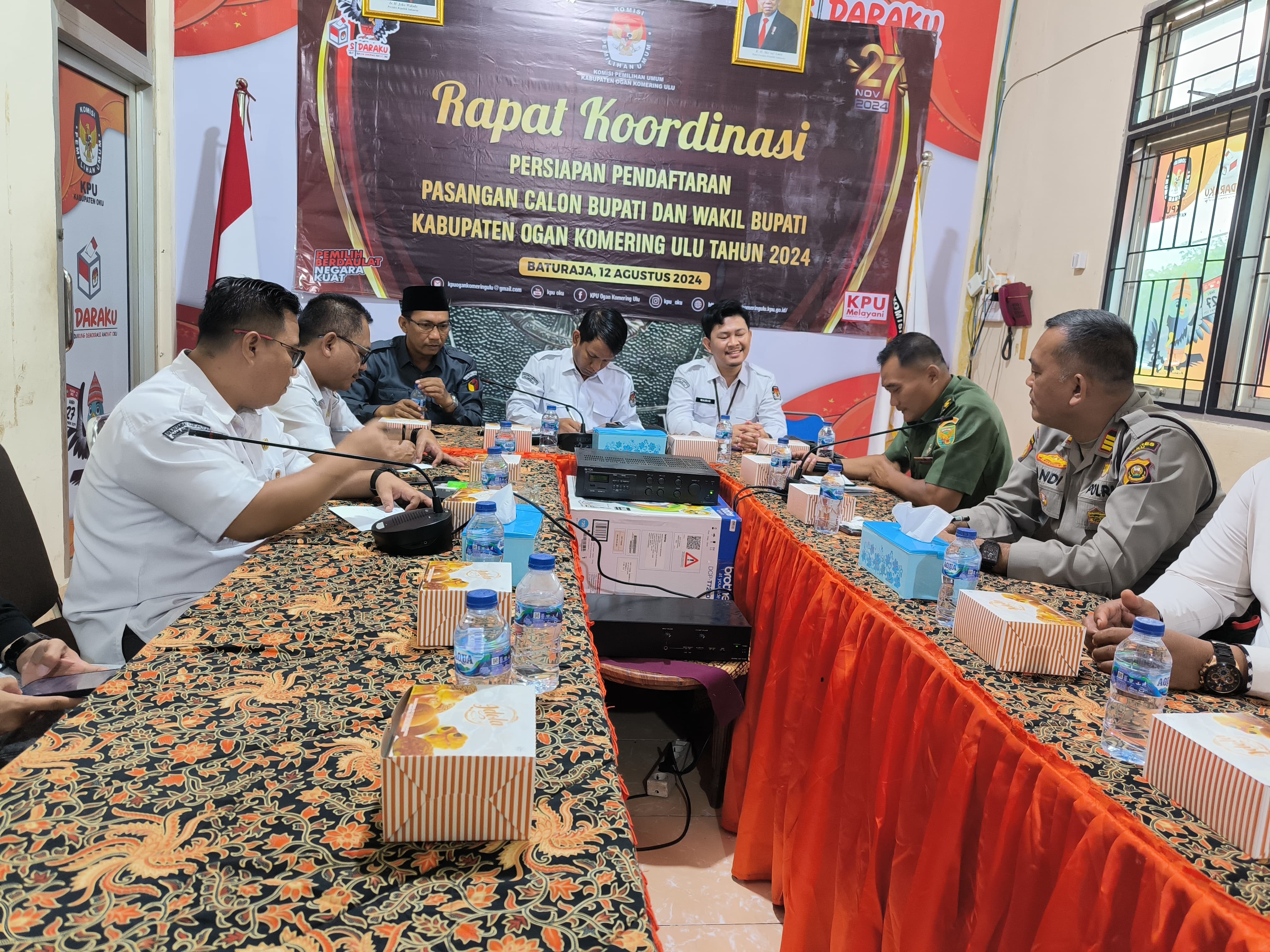 Photo Ketua Bawaslu OKU Saat Rapat Kordinasi Pendaftaran Calon Bupati OKU