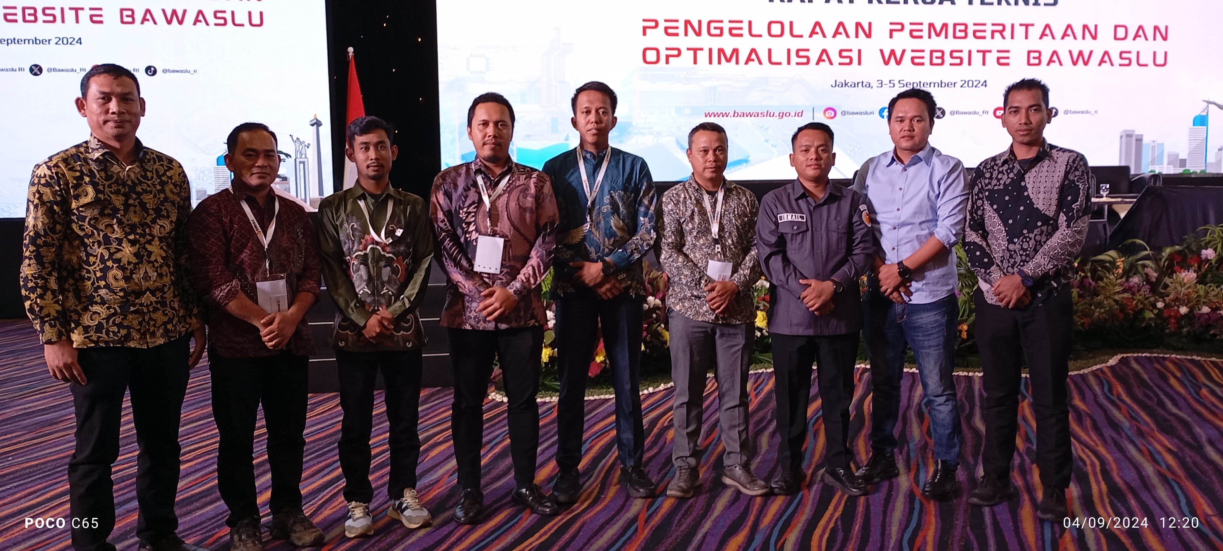 Photo Bersama Staf Provinsi dan Staf 17 kabupaten kota se sumsel