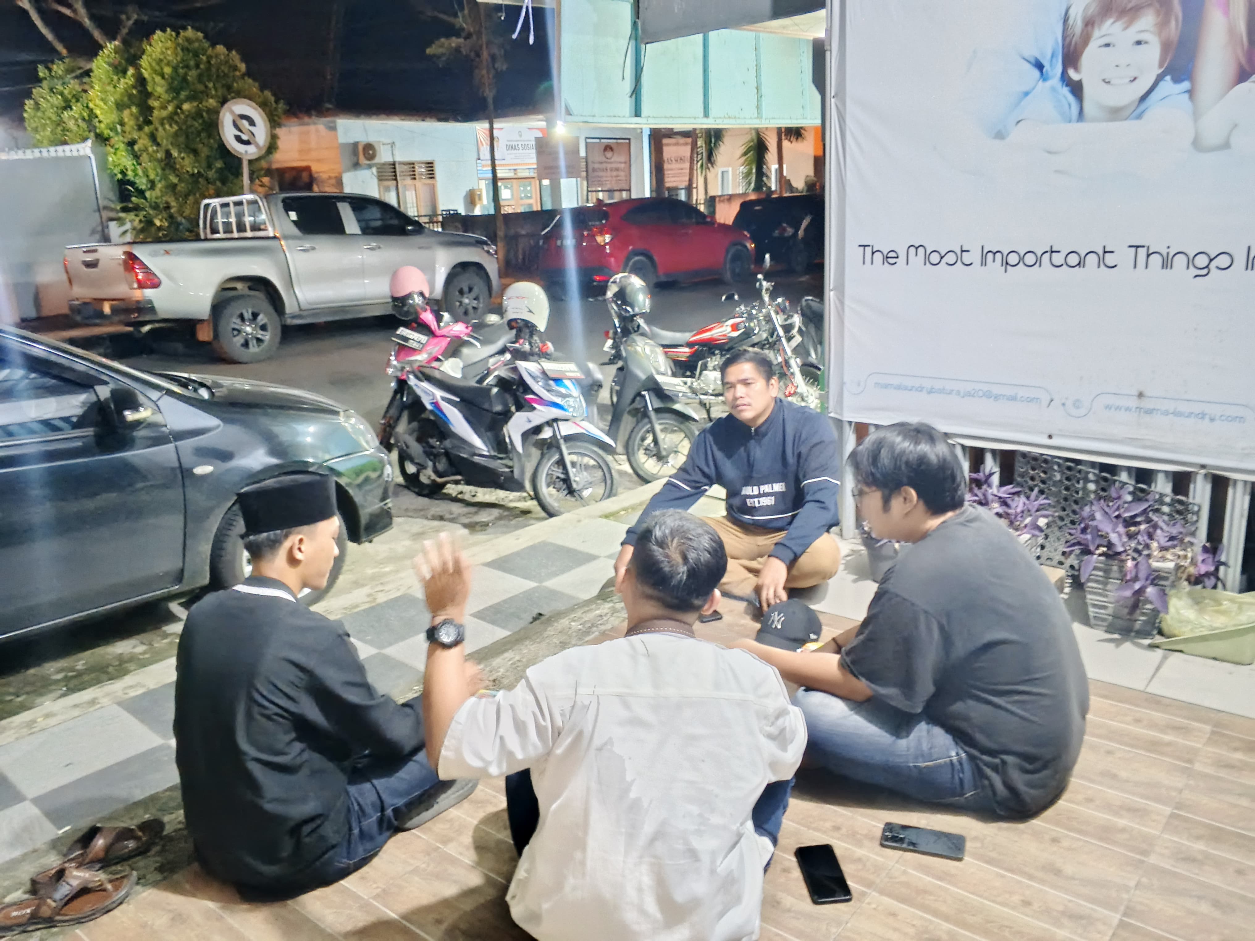 Photo Ketua Bawaslu OKU bersama Pemuda dan Masyarakat OKU