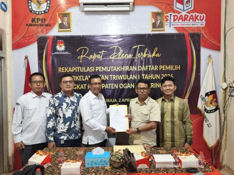 Photo Kordiv Pengawasan bersama KPU OKU