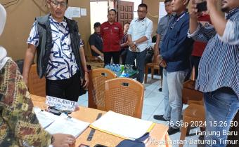 Photo Monitoring PTPS Di Panwaslu Keacamatan Baturaja Timur