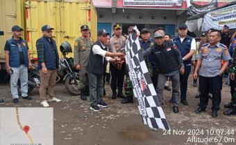 Photo Pelepasan Logistik Suarat