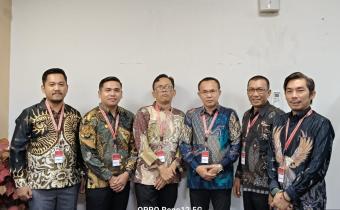 Photo Di Mahkamah Konstitusi 