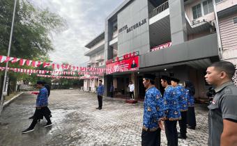 Photo Upacara HUT RI Bawaslu OKU