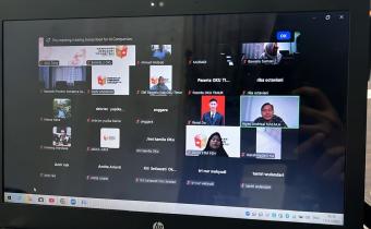 Photo Zoom Meeting Pendidikan Pengawasan Partisipatif Zona 1