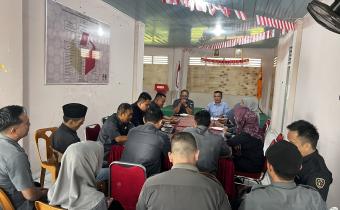 Photo Rapat Internal Bawaslu OKU